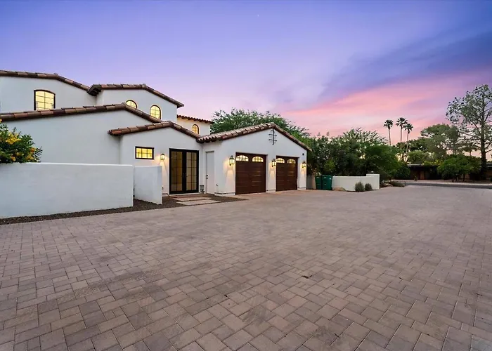 Luxury Pv Estate | Pool + Mountain Views | 30+ Day Dom wakacyjny Scottsdale