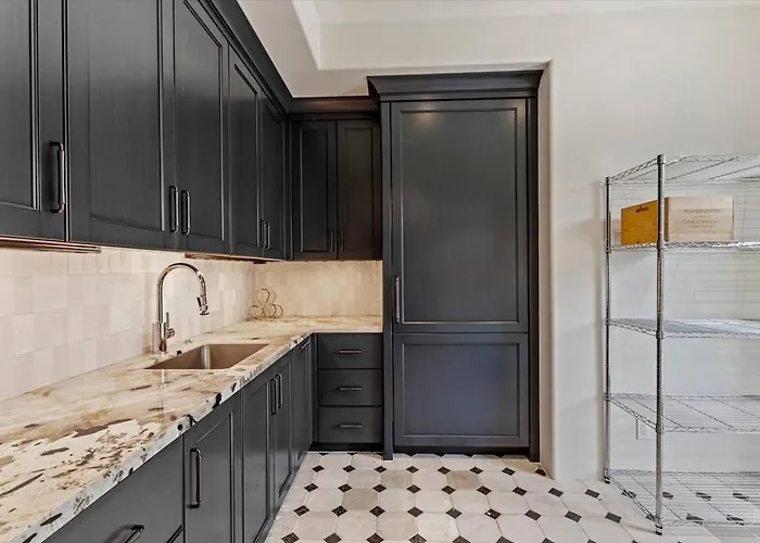 Luxury Pv Estate | Pool + Mountain Views | 30+ Day * Scottsdale