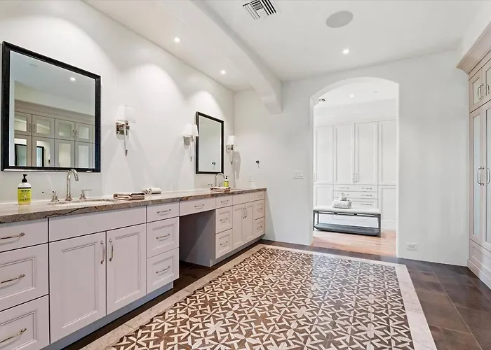 Luxury Pv Estate | Pool + Mountain Views | 30+ Day *