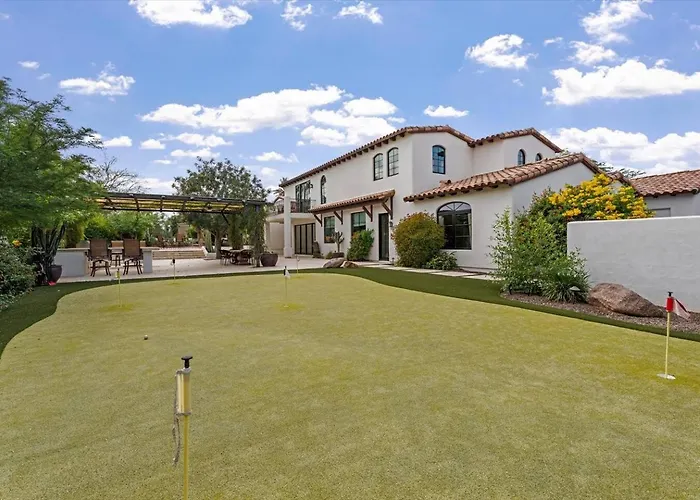 Luxury Pv Estate | Pool + Mountain Views | 30+ Day Dom wakacyjny Scottsdale
